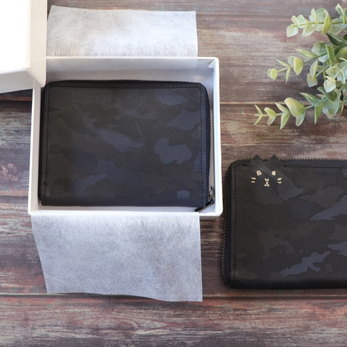 □レッド□ 迷彩ラウンドミニ財布 コンパクトウォレット レザー 本革