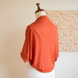 リネン ニットのマーガレット カーディガン 濃オレンジ 半袖 3枚目の画像