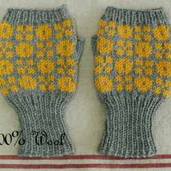 北欧風 編みこみミトン 手袋 ハンドメイド 手編み 1枚目の画像