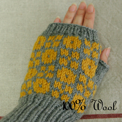 北欧風 編みこみミトン 手袋 ハンドメイド 手編み 3枚目の画像