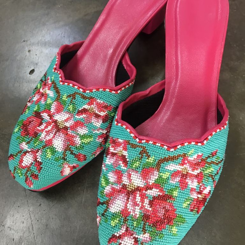 ◇ニョニャ ビーズ刺繍 サンダル◇ closed toes サンダル