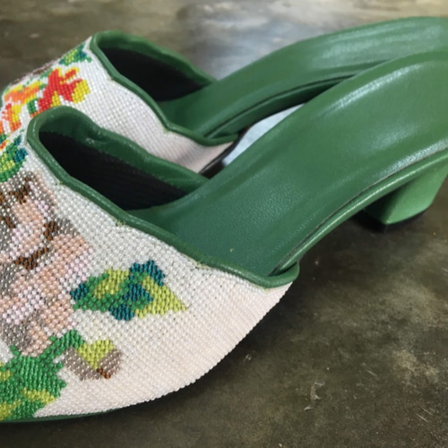 ◇ニョニャ ビーズ刺繍 サンダル◇ opened toes サンダル ◇ニョニャ ビーズ刺繍 サンダル◇ opened toes サンダル