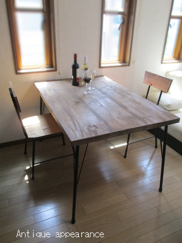 【サイズ約W1200×D800】アンティーク風ダイニングテーブル・鉄脚アイアン　テーブル