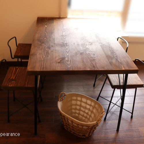 カフェ【サイズ約W1500×D800】アンティーク風ダイニングテーブル・鉄脚 