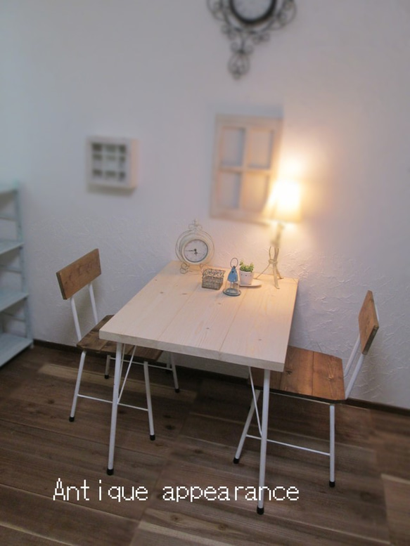 【サイズ約W900×D700】アンティーク風ホワイト・ダイニングテーブル・鉄脚アイアン　テーブル 3枚目の画像