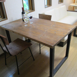 【サイズ約W1400×D700】アンティーク風ダイニングテーブル・角鉄脚アイアン　テーブル 4枚目の画像