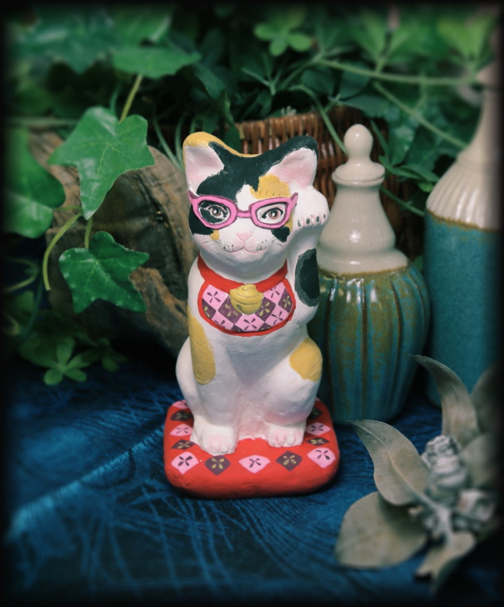 招き猫★送料無料★「伊達さん(桃色)」 8,880円