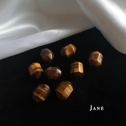 Jane✨送料無料✨冬の新作✿.*·̩͙大粒の虎目石　ピアス＃188 2枚目の画像