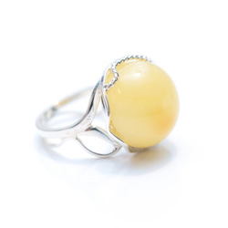 アンバー（琥珀）のジュエリー　リング Round Yellow Amber Cocktail Ring 6枚目の画像