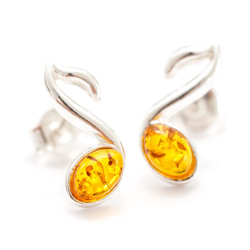 アンバー（琥珀）のジュエリー イヤリング　Amber Music Note Stud Earrings 3枚目の画像