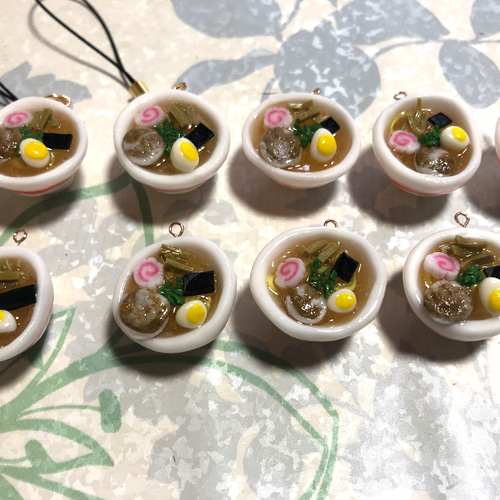 ミニチュアラーメン】本物そっくり！？樹脂粘土×レジンの小さな