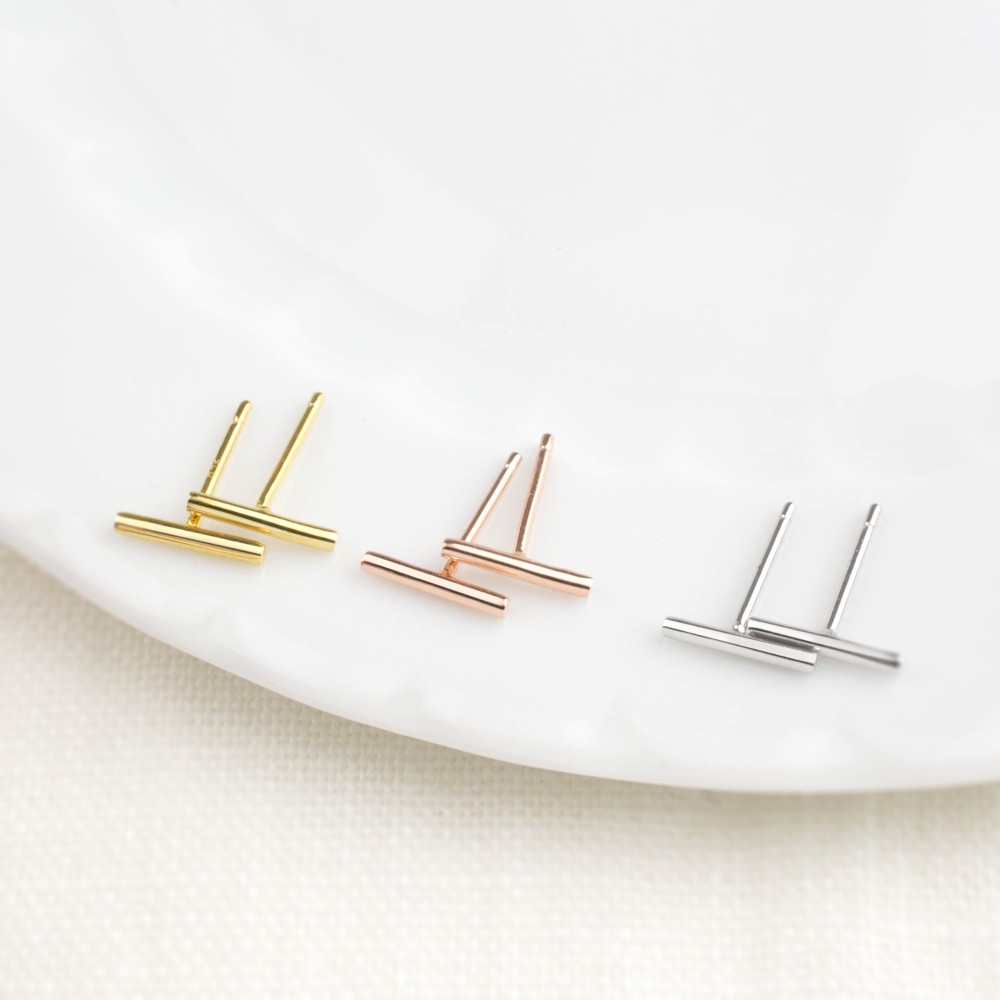 ソリッドゴールド✴︎バーピアス✴︎14KYG, RG, WG,✴︎幾何学ピアス✴︎シンプル普段使いのピアス