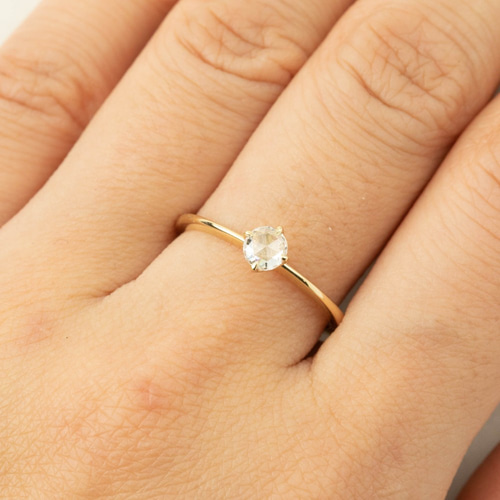 アリスリング✴︎天然ローズカットダイヤモンド婚約指輪✴︎華奢