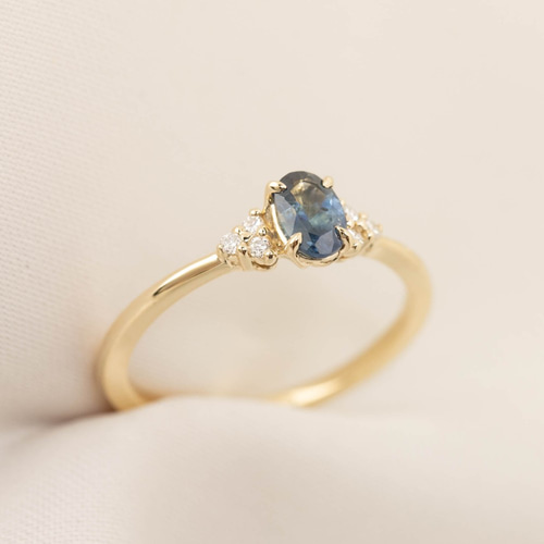 テレサリング✴︎アメリカ産モンタナサファイア婚約指輪