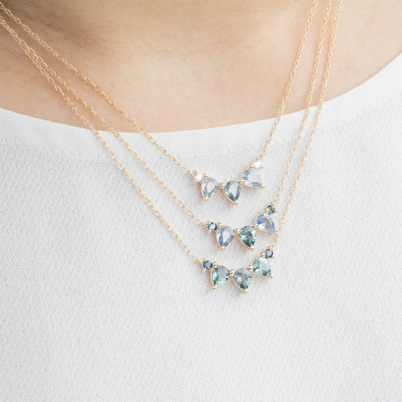 サファイアネックレス ✴︎ 天然ブルーサファイア✴︎彫金ネックレス  