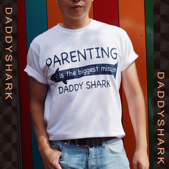 DADDYSHARK メンズTシャツ 1枚目の画像