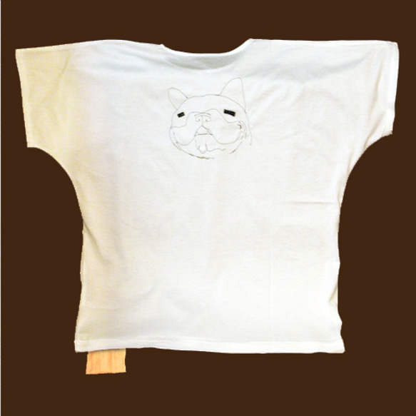 フレブル刺繍、シルクミニポケット付きTシャツ 2枚目の画像