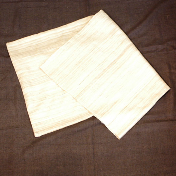 シルク（タッサー生糸）の枕カバー 4枚目の画像