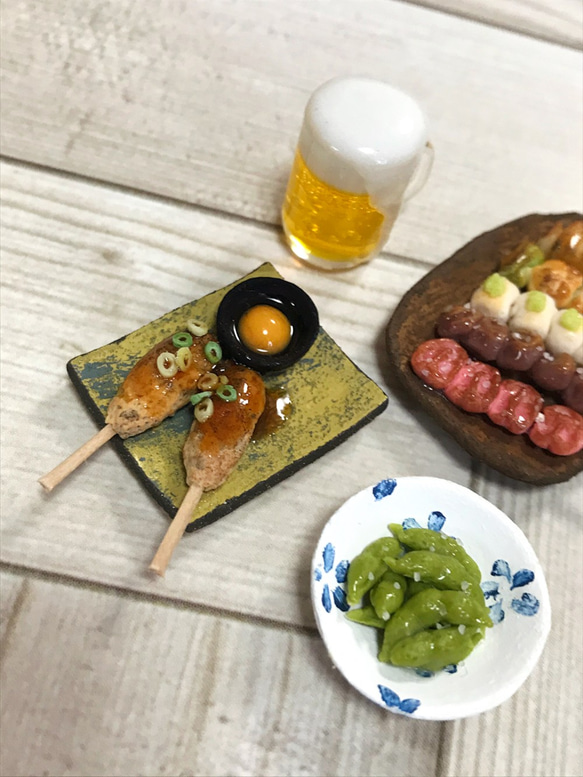 焼き鳥盛り合わせと枝豆ビールの大満足な居酒屋セットD【ミニチュアフード】 7枚目の画像