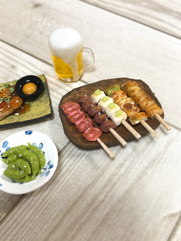 焼き鳥盛り合わせと枝豆ビールの大満足な居酒屋セットD【ミニチュアフード】 8枚目の画像