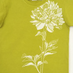 型染めLサイズお花Tシャツ(女性用) ～シャクヤク～ きみどり色 4枚目の画像