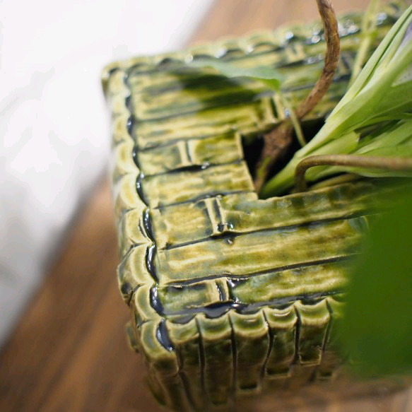 竹をモチーフにした四角い花器 Bamboo motif Series -Square flower vases- 3枚目の画像