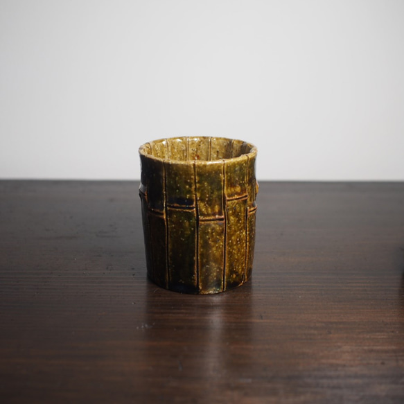 竹をモチーフにした陶器のフリーカップ。割竹の細工シリーズ。Ｃ 2枚目の画像