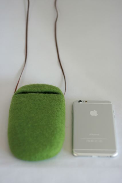 iPhone ポシェット cocoon（グリーン）LLサイズ 7,838円