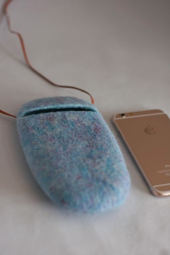 iPhoneポシェット cocoon（限定色・ブルー）Lサイズ 2枚目の画像