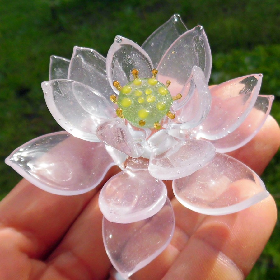 蓮の花 その他置物 ガラス工房アルコス 通販 1462087｜Creema(クリーマ)