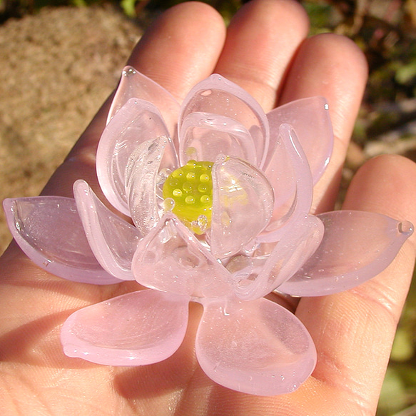 蓮の花 その他置物 ガラス工房アルコス 通販 378219｜Creema(クリーマ