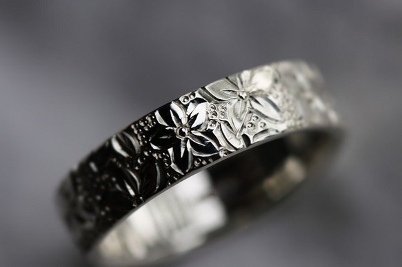 手彫りリング　花花　幅5ｍｍ　平打ちシルバーリング　ハワイアン