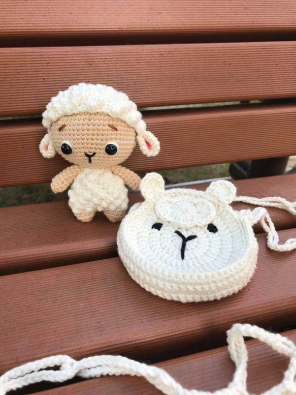 編みぐるみ 子羊ちゃん ＆ 子供用アルパカバッグ ホワイトショルダー