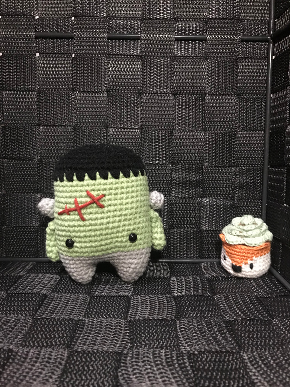 【専用ページ】あみぐるみ 受注制作】あみぐるみ・干支：（巳）ヘビさん：お飾り-高さ：約7cm×横