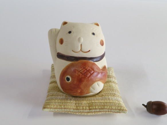 海鯛招財貓坐墊（極小） O-168 陶瓷/招財貓/招財貓/Eule/बिल्ली 第1張的照片