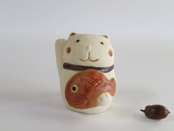 海鯛招財貓坐墊（極小） O-168 陶瓷/招財貓/招財貓/Eule/बिल्ली 第2張的照片