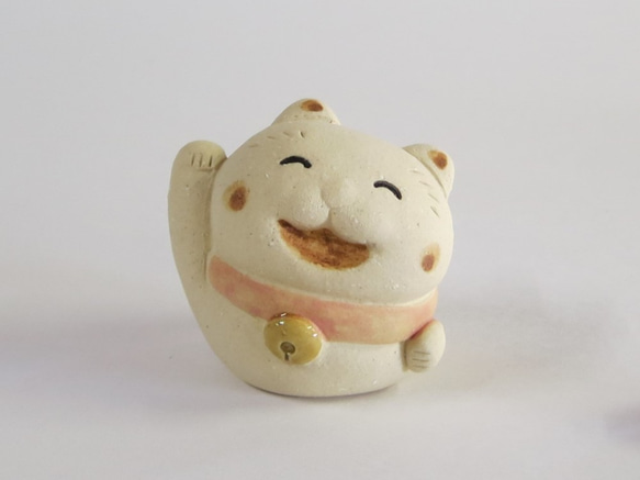 ニヤァー招き　Ｏ-302　陶製/Lucky cat/招財貓/Glückliche Katze/भाग्य 1枚目の画像