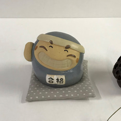 接受 Daruma 帶坐墊（非常小） O-265 Ceramic /Daruma/Dharma 第1張的照片