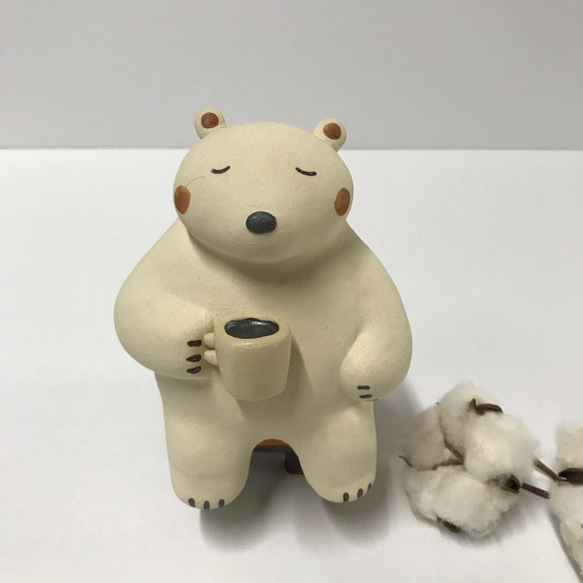 くつろぎ白くま　Ｏ-348　陶製/Polar Bear/北極熊/Polarbär/ध्रुवीय 2枚目の画像