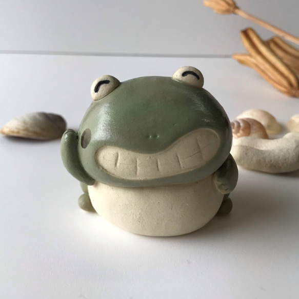 いっひっひかえる E-114 陶製 /frog/青蛙 その他人形