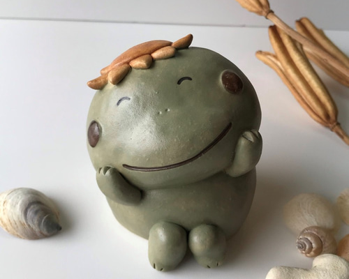 天使のおカバちゃん❤️縁起物、カバ人形、陶器人形、置物、ハンドメイド 天使のおカバちゃん❤️縁起物、カバ人形、陶器人形、置物