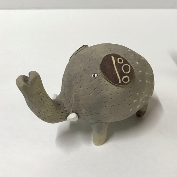 ぞう（グレー）　　陶製　/Elephant/大象 3枚目の画像