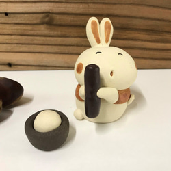 小麻糬搗兔子（兔子，研杵和研缽）J-129-1 陶瓷/Rabbit/Rabbit/Kaninchen/खरगोश 第4張的照片