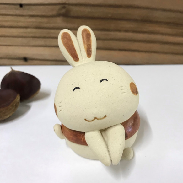 Tiny Hand Rabbit (Rabbit Only) J-129-2 陶瓷/兔子/Inko 第2張的照片