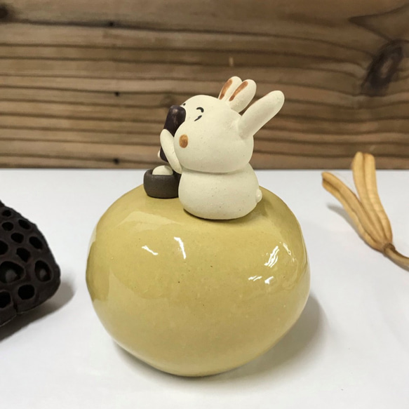 月とうさぎ　Ｊ-130　陶製　/Rabbit/兔子 5枚目の画像