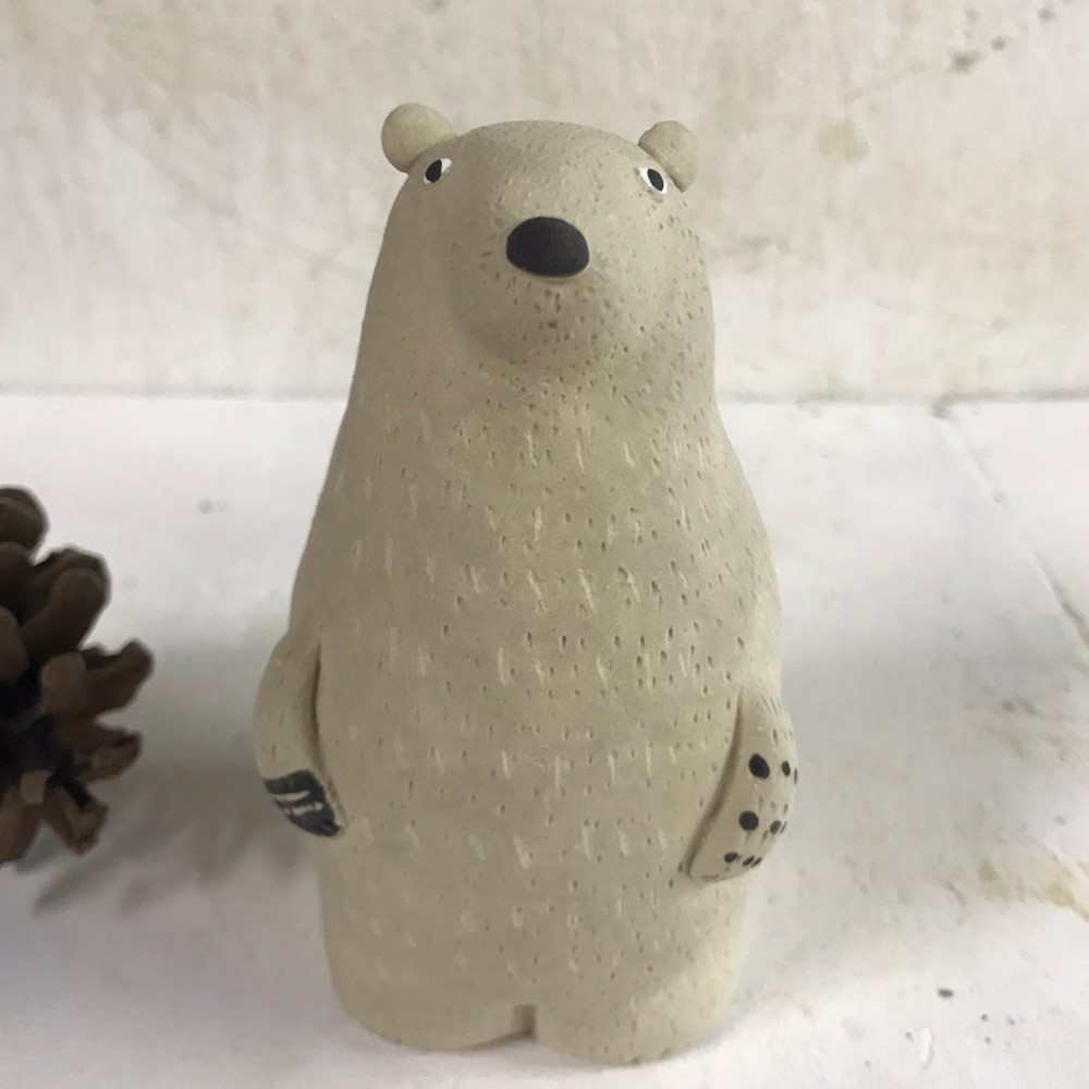 のんびり白くま　Ｏ-387　陶製　/Polar bear/北極熊/Eisbär/ध्रुवीय भालू        Ω