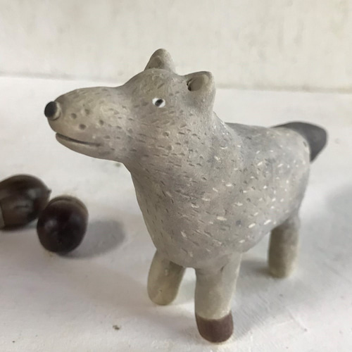 作家さんの置き物 さんかく屋根のあたらしい物置 . type:MN-2618 color:GHOST