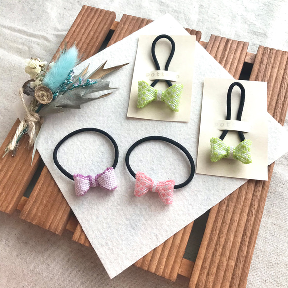 納得できる割引 ビーズで作った立体リボンのヘアゴム ゴムの取り替えOK ヘアアクセサリー