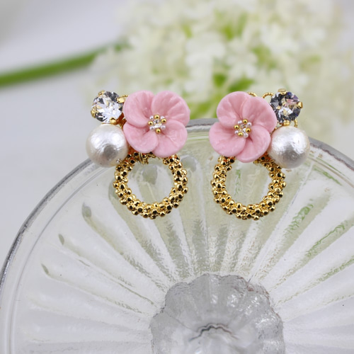 スワロフスキーピアスピンクゴールド新品