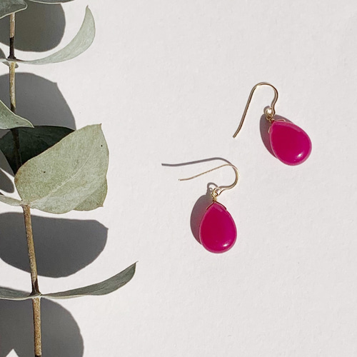 14kgf カラージェイド ドロップピアス ワインレッド ピアス